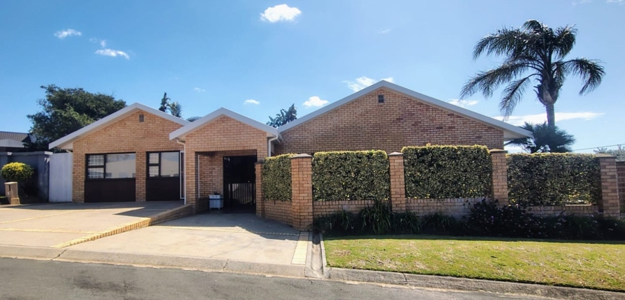 4 Bedroom Property for Sale in Gonubie Eastern Cape